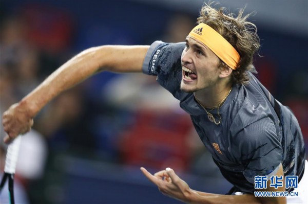 让防守队员 让防守队员