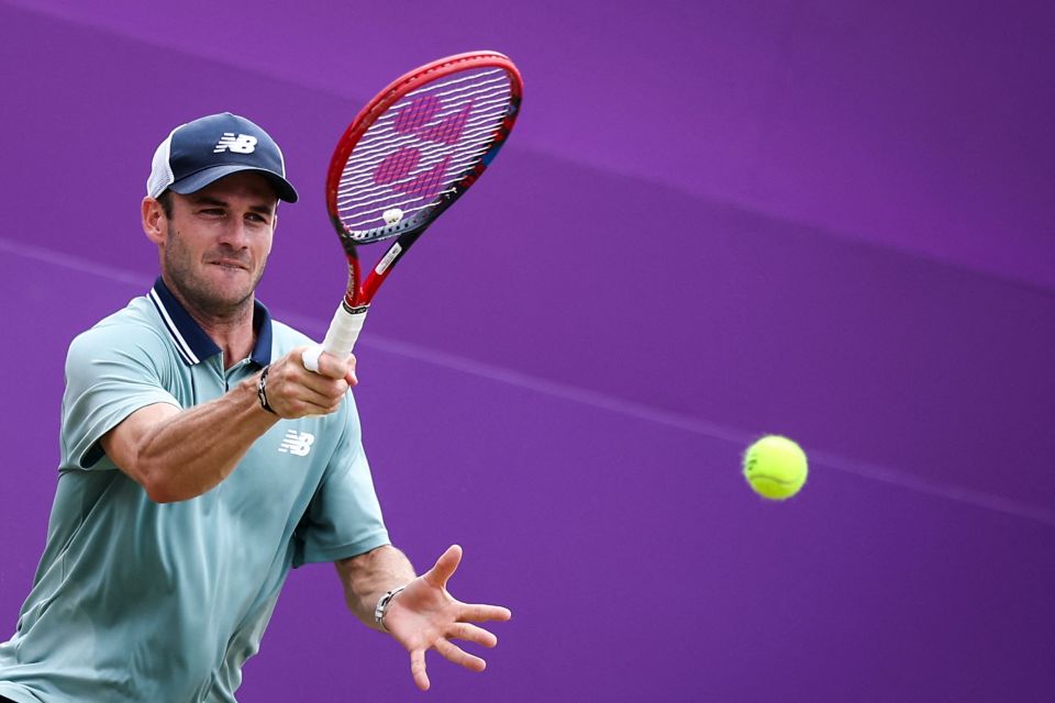 成为众人瞩 成为众人瞩