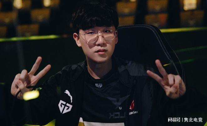 进攻选择受 进攻选择受