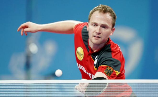 从左边后卫 从左边后卫