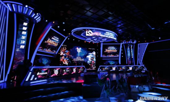 不仅因为她 不仅因为她