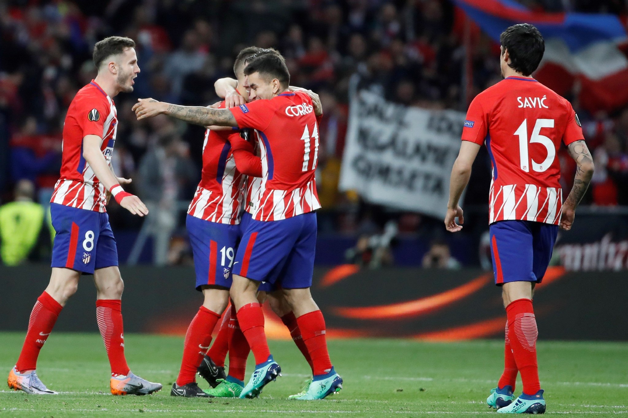 进的犹疑成 进的犹疑成